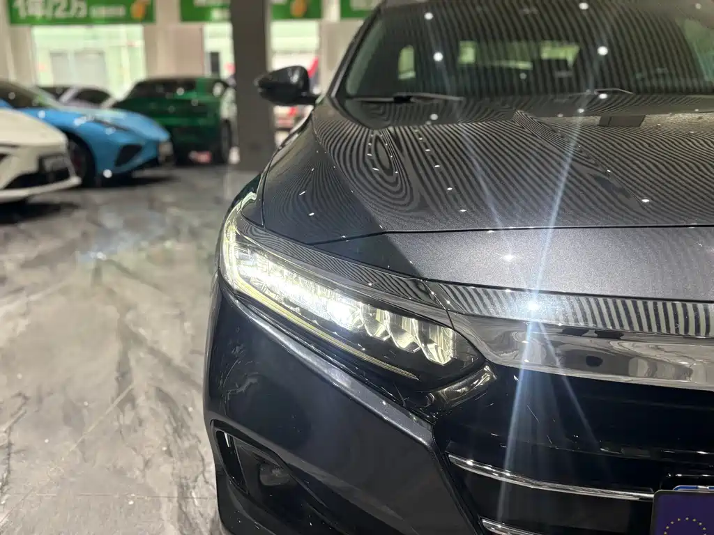 Honda Accord — миниатюра 24