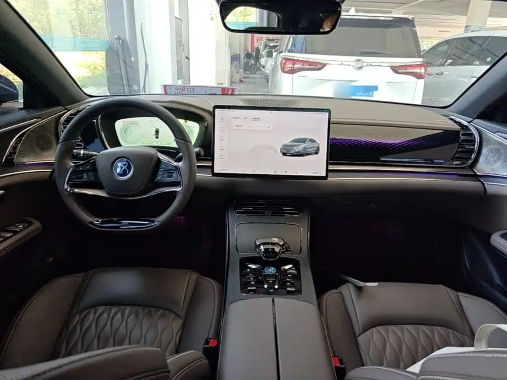 BYD Han — миниатюра 10