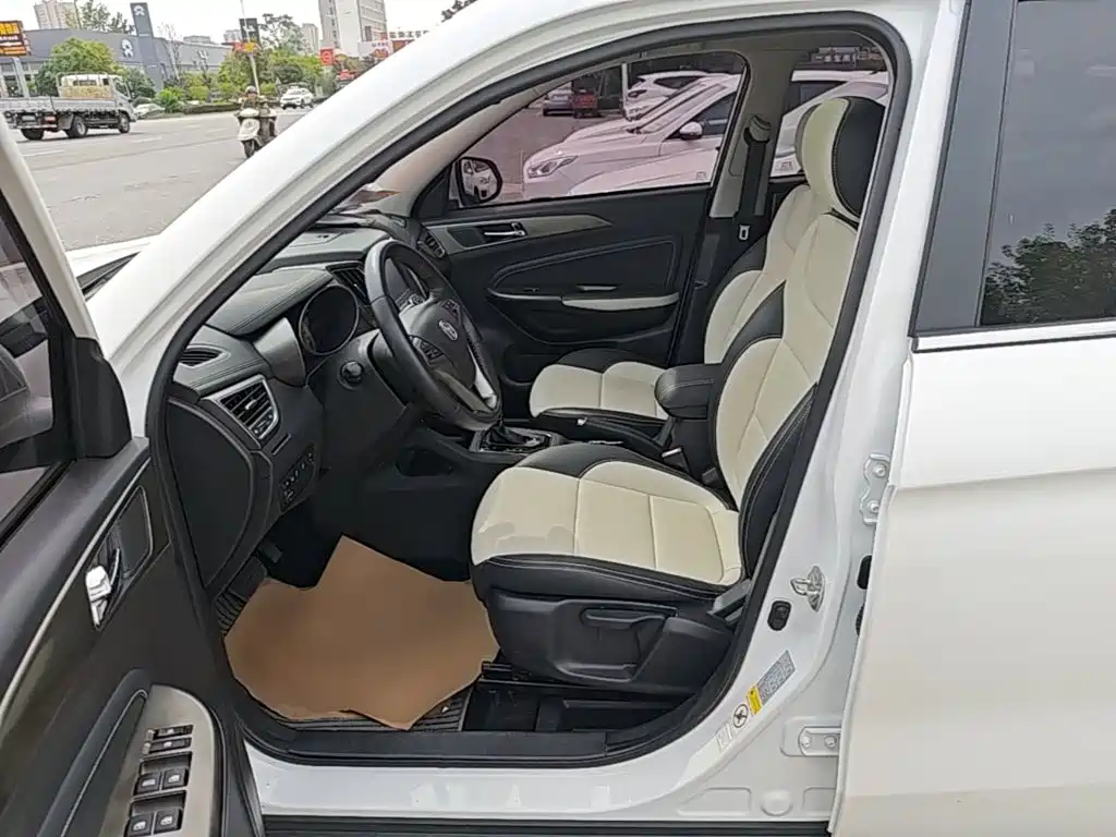 Changan CS35 — миниатюра 15