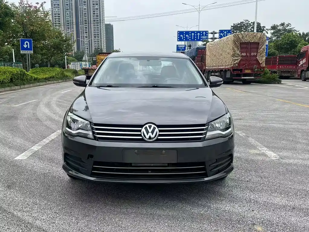 Volkswagen Bora — миниатюра 2