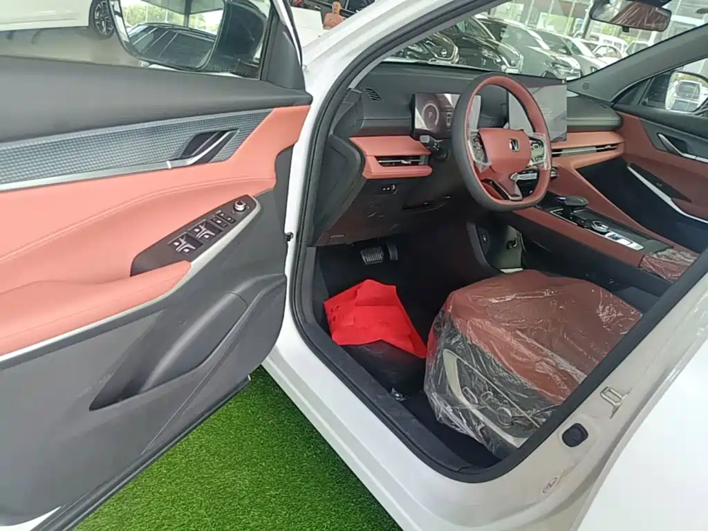 Changan CS75 PLUS — миниатюра 16