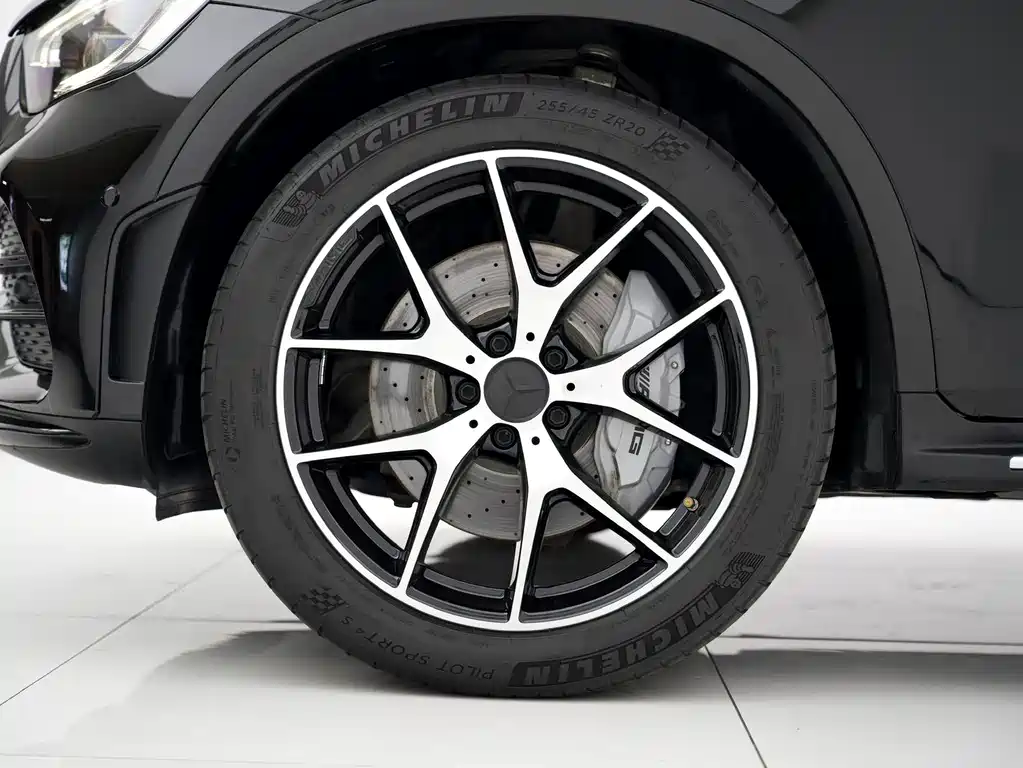 Mercedes-Benz GLC Coupe AMG — миниатюра 21