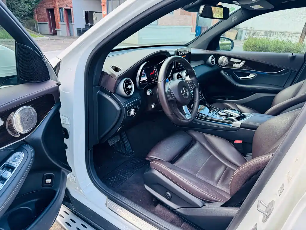 Mercedes-Benz GLC — миниатюра 7