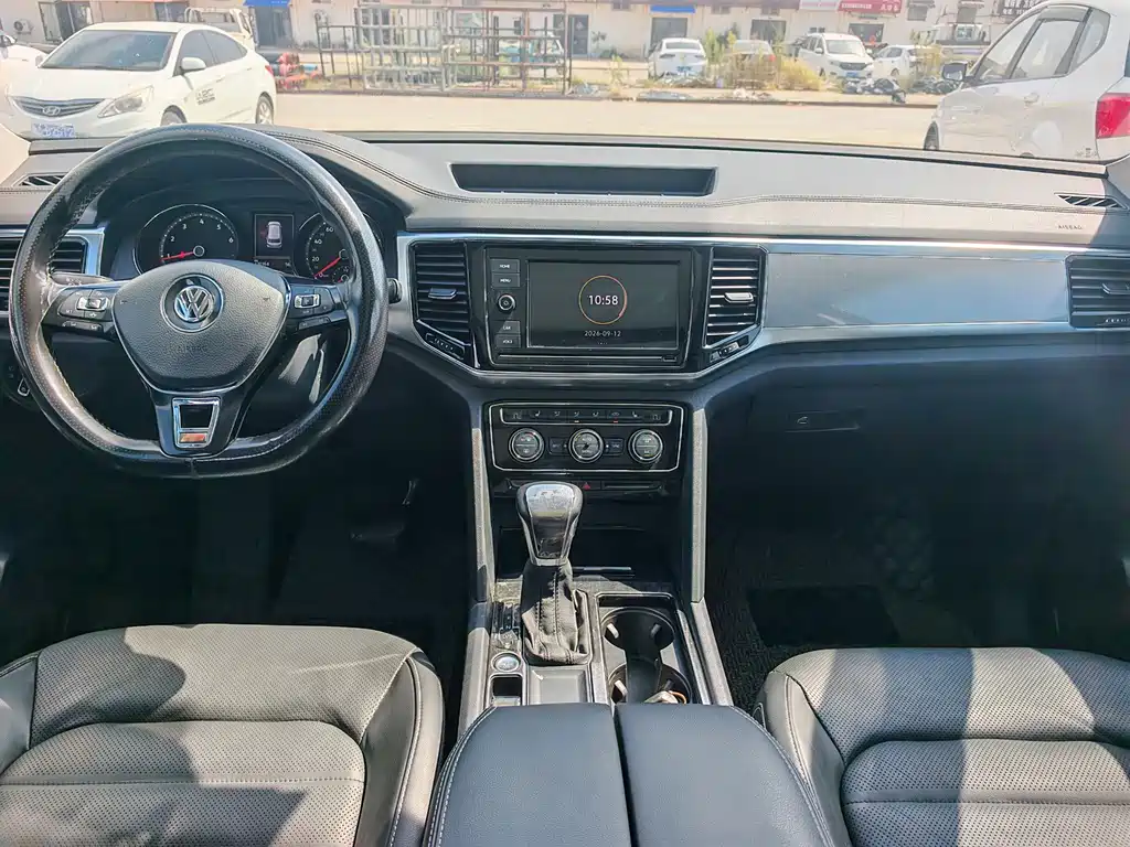 Volkswagen Teramont — миниатюра 9