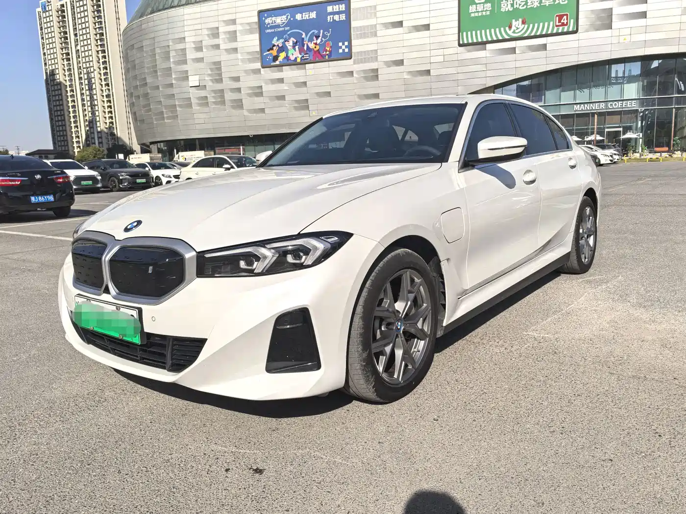 宝马i3 2024款 eDrive 35 L 2024