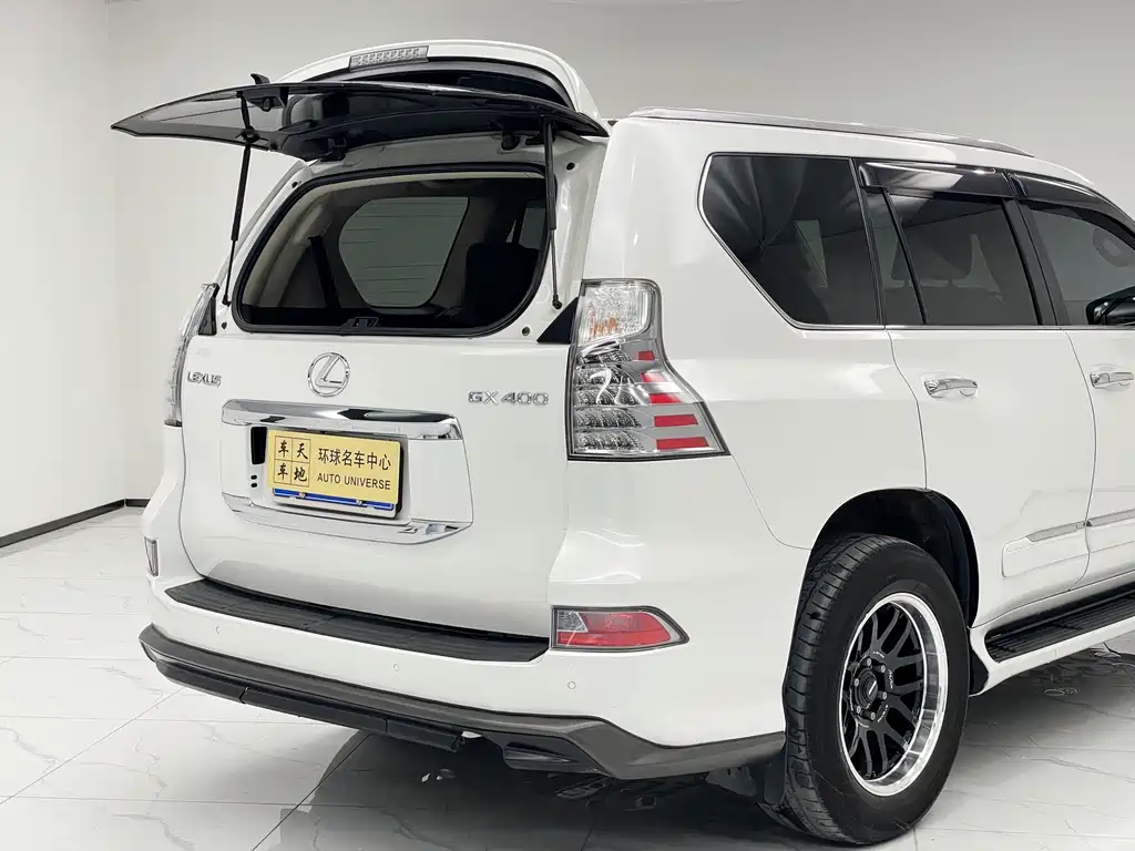 Lexus GX — миниатюра 27