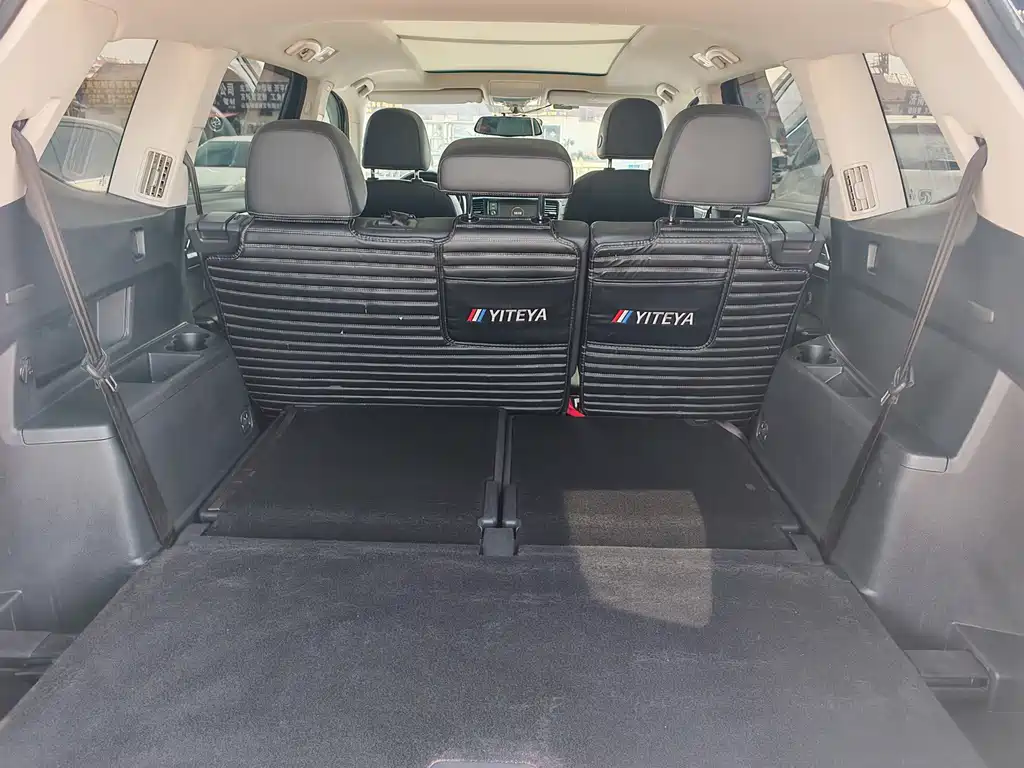 Volkswagen Teramont — миниатюра 8