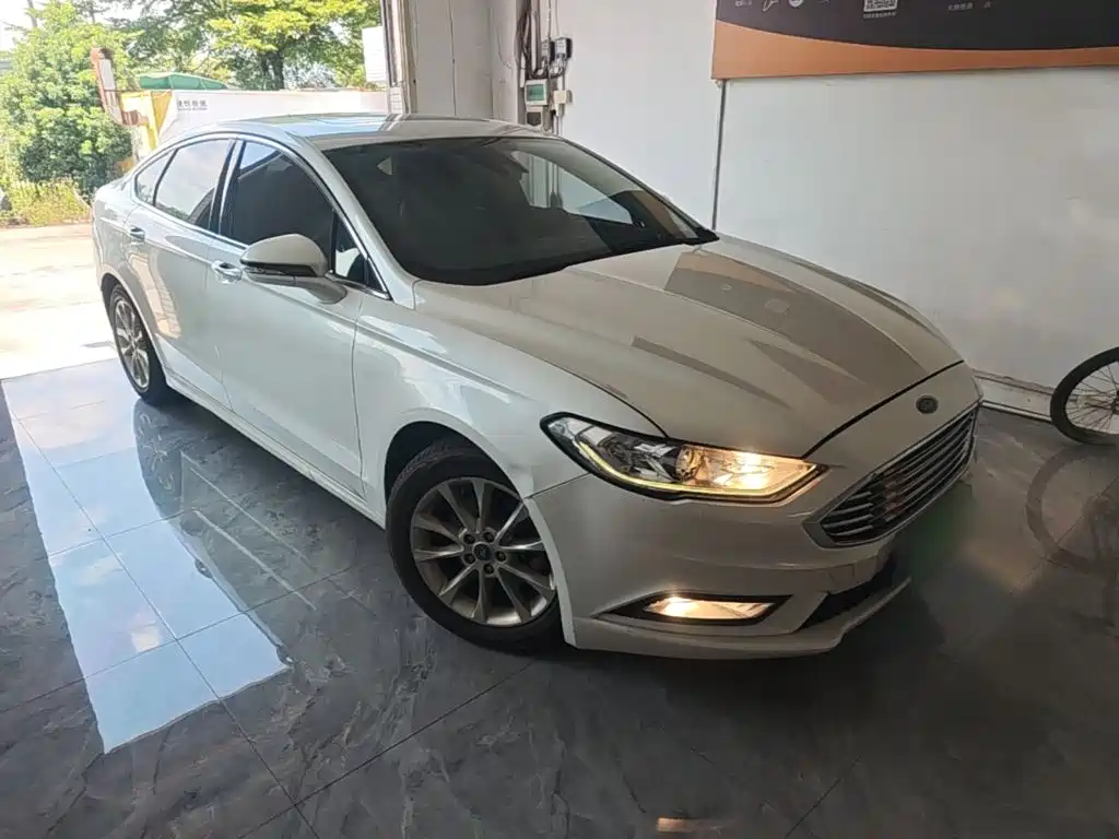 Ford Mondeo — миниатюра 4