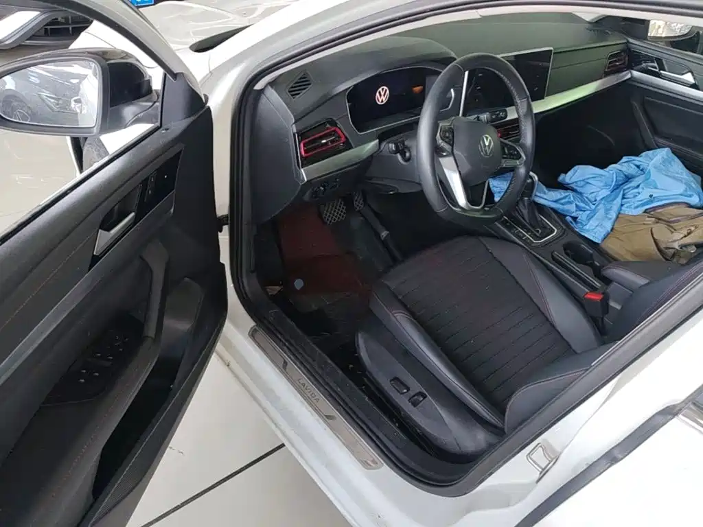 Volkswagen Lavida — миниатюра 16