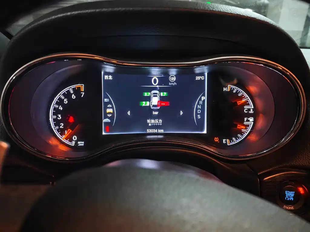 Jeep Grand Cherokee (Import) — миниатюра 9