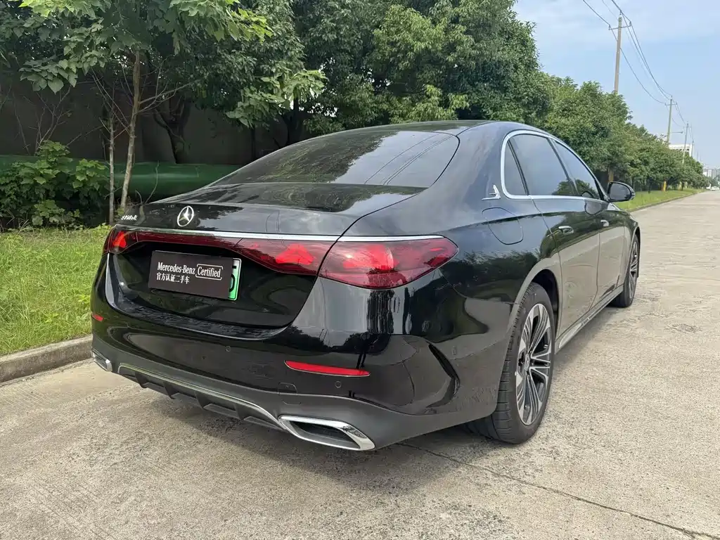 Mercedes-Benz E-Class New Energy — миниатюра 22