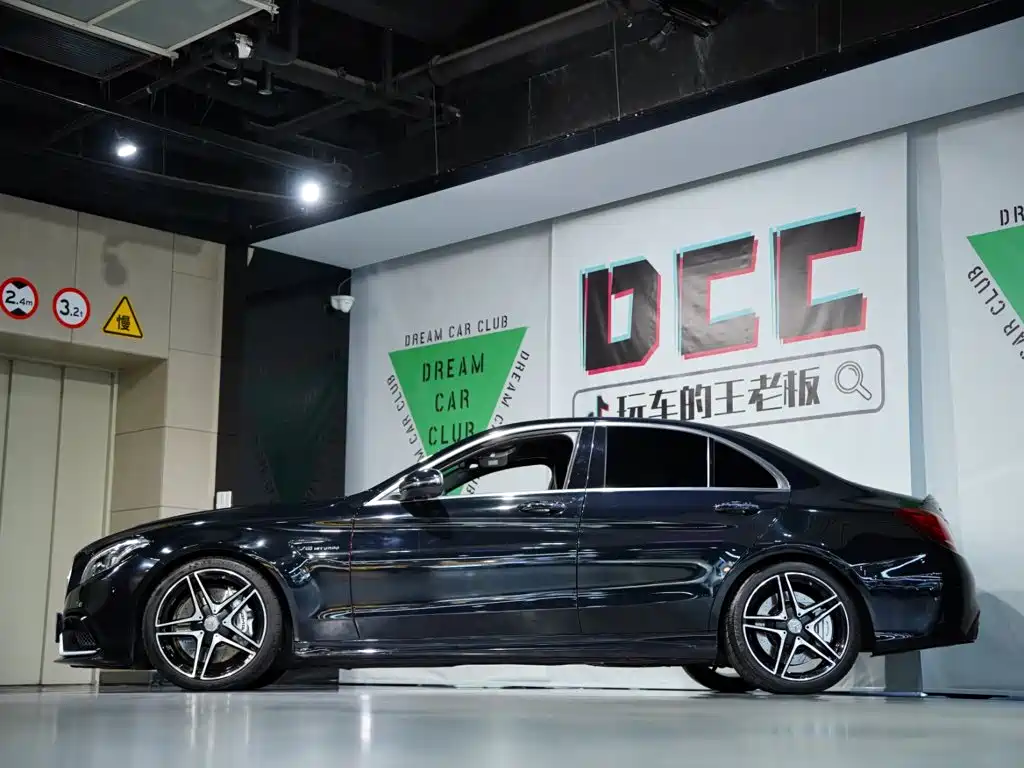 Mercedes-Benz C-Class AMG — миниатюра 8