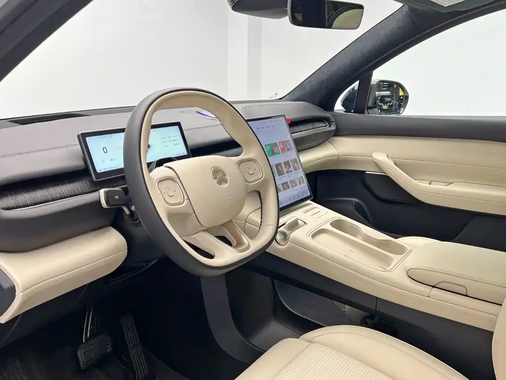 NIO ES6 — миниатюра 14
