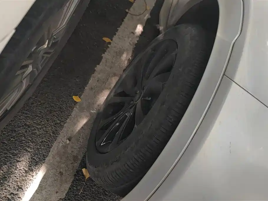 LAND ROVER DISCOVER SPORTS