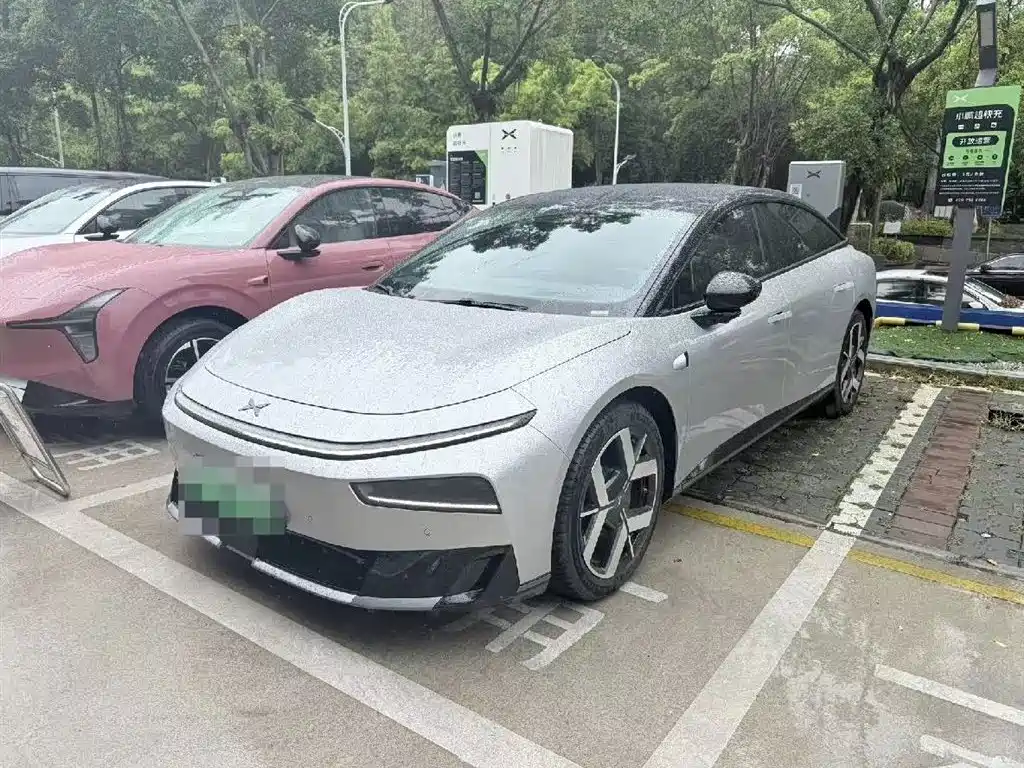 XPeng P7+