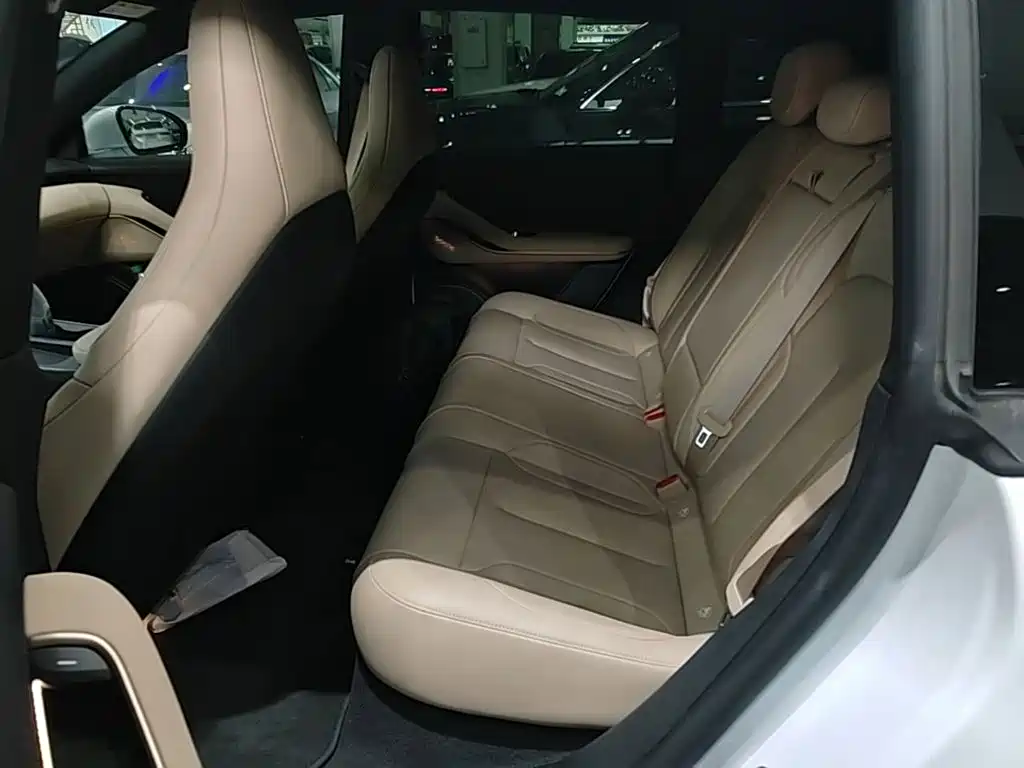 NIO ET5T — миниатюра 13