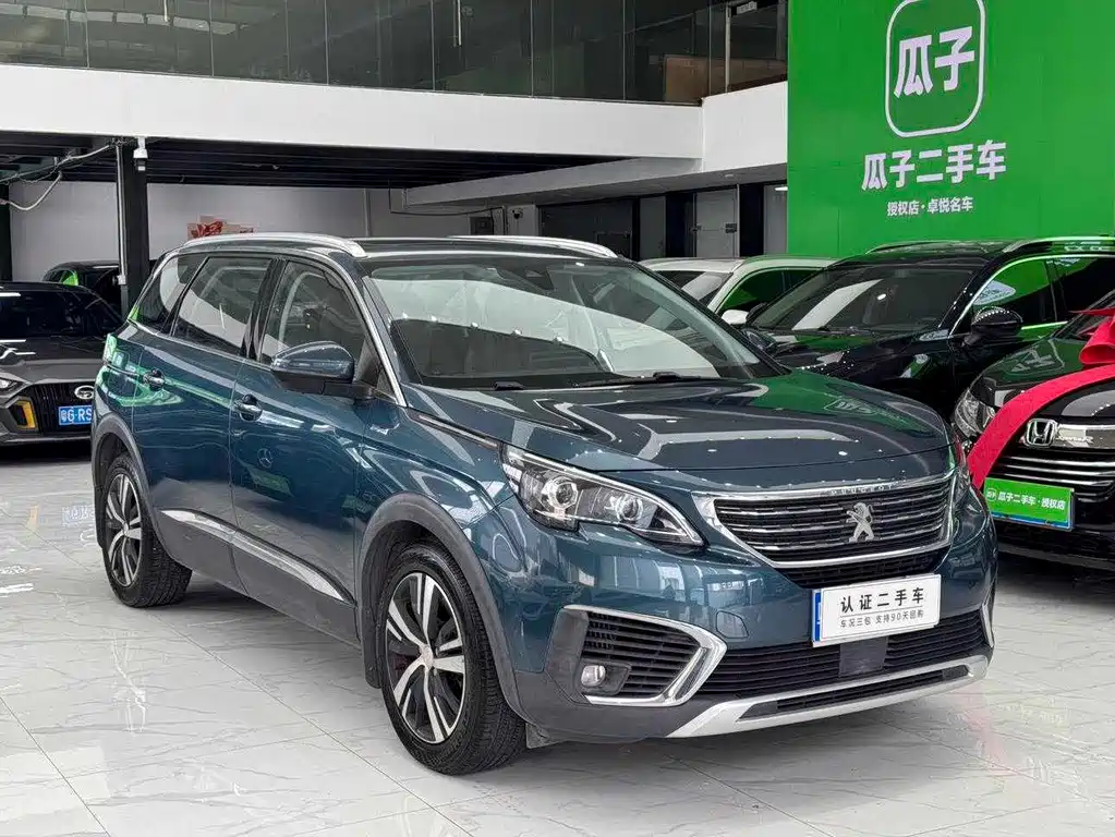 Peugeot 5008 — миниатюра 2
