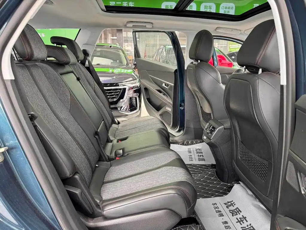 Peugeot 5008 — миниатюра 18