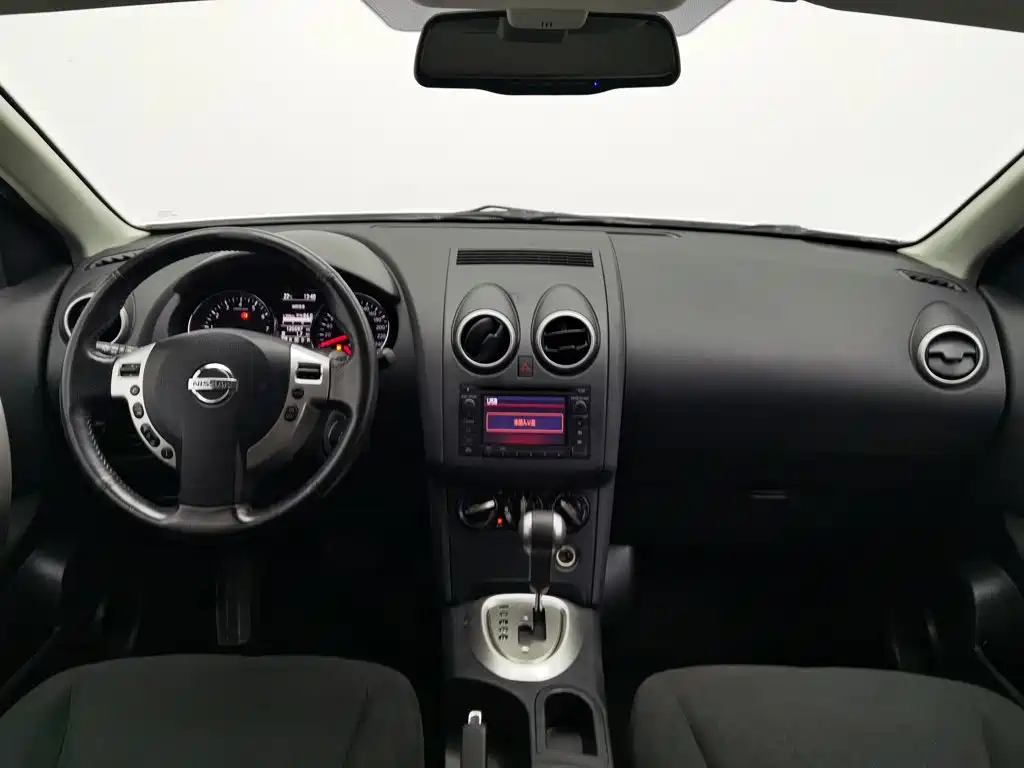 Nissan Qashqai — миниатюра 5