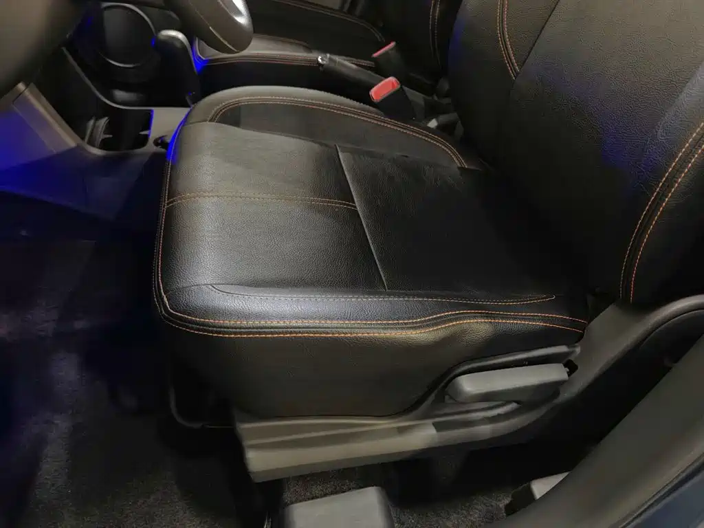 Suzuki Swift — миниатюра 20
