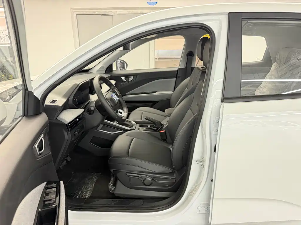 Wuling Xingchi — миниатюра 6