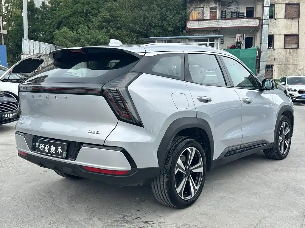 Geely Boyue L — миниатюра 5