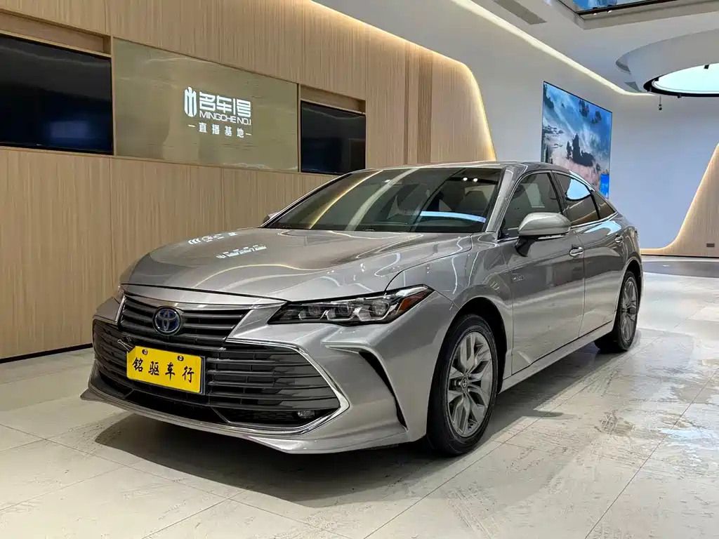 Toyota Avalon 2019