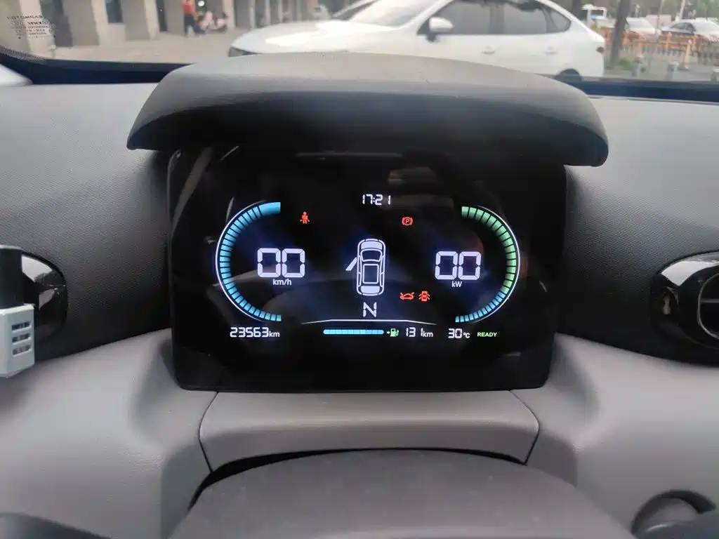 Leapmotor Leapmotor T03 — миниатюра 7