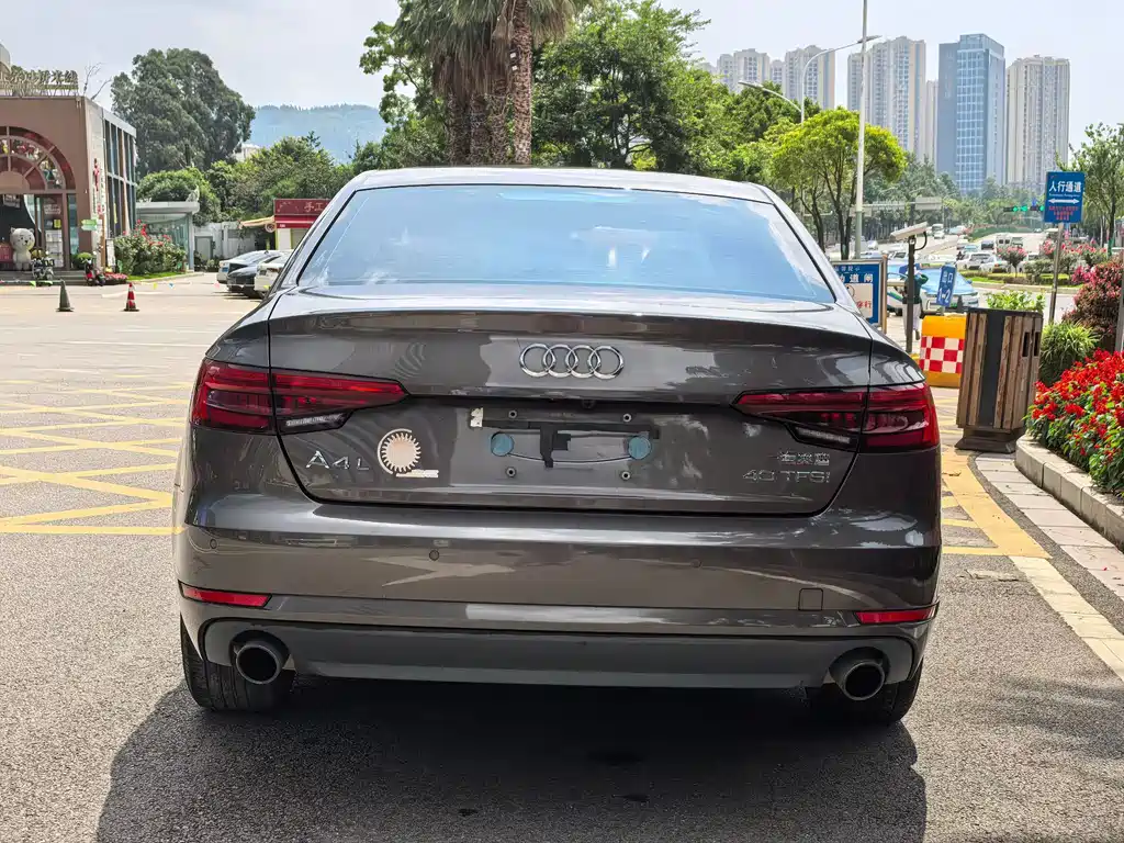 Audi A4L — миниатюра 9