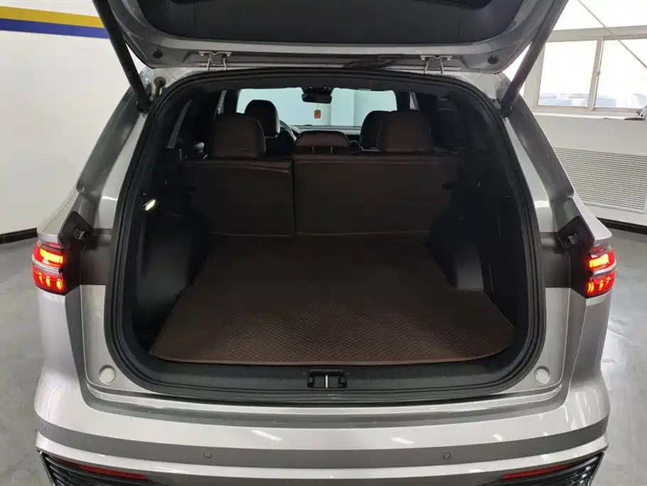 GEELY AUTOMOBILE XINGYUE L