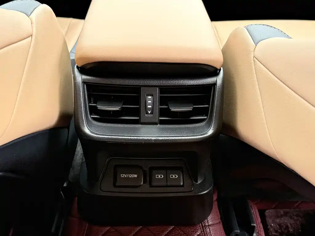Lexus ES — миниатюра 16
