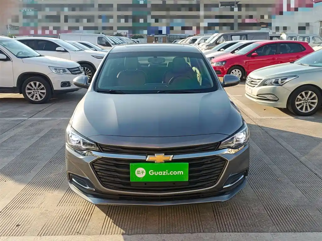 CHEVROLET CRUZE