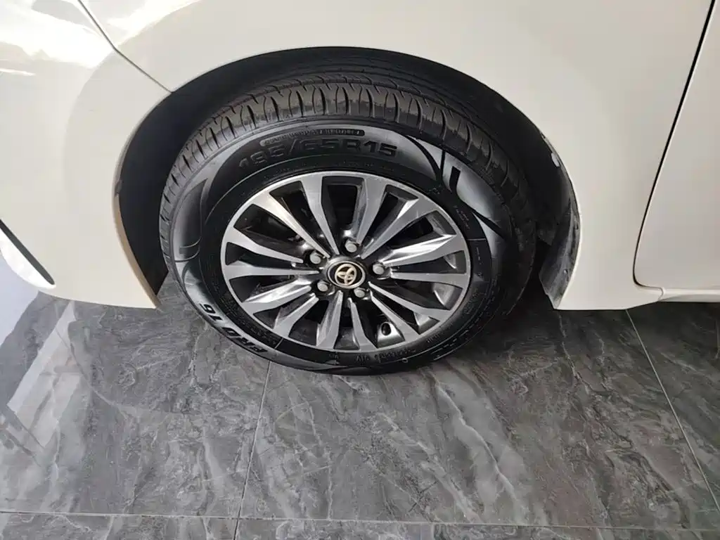 Toyota Corolla — миниатюра 23