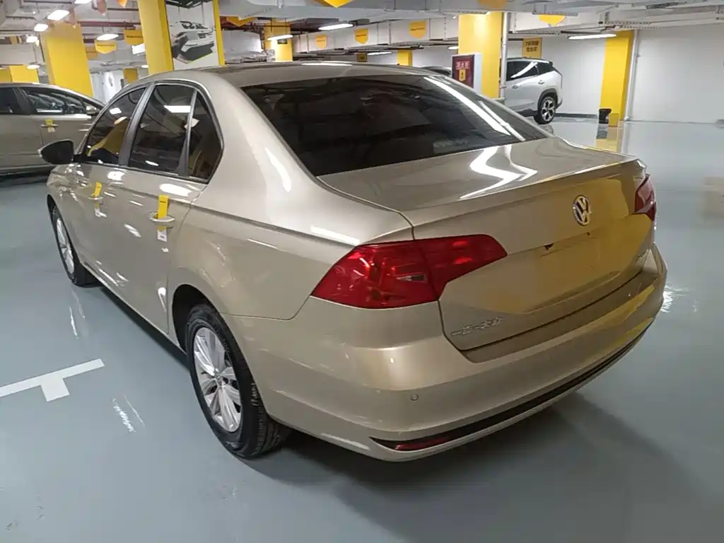 Volkswagen Bora — миниатюра 5