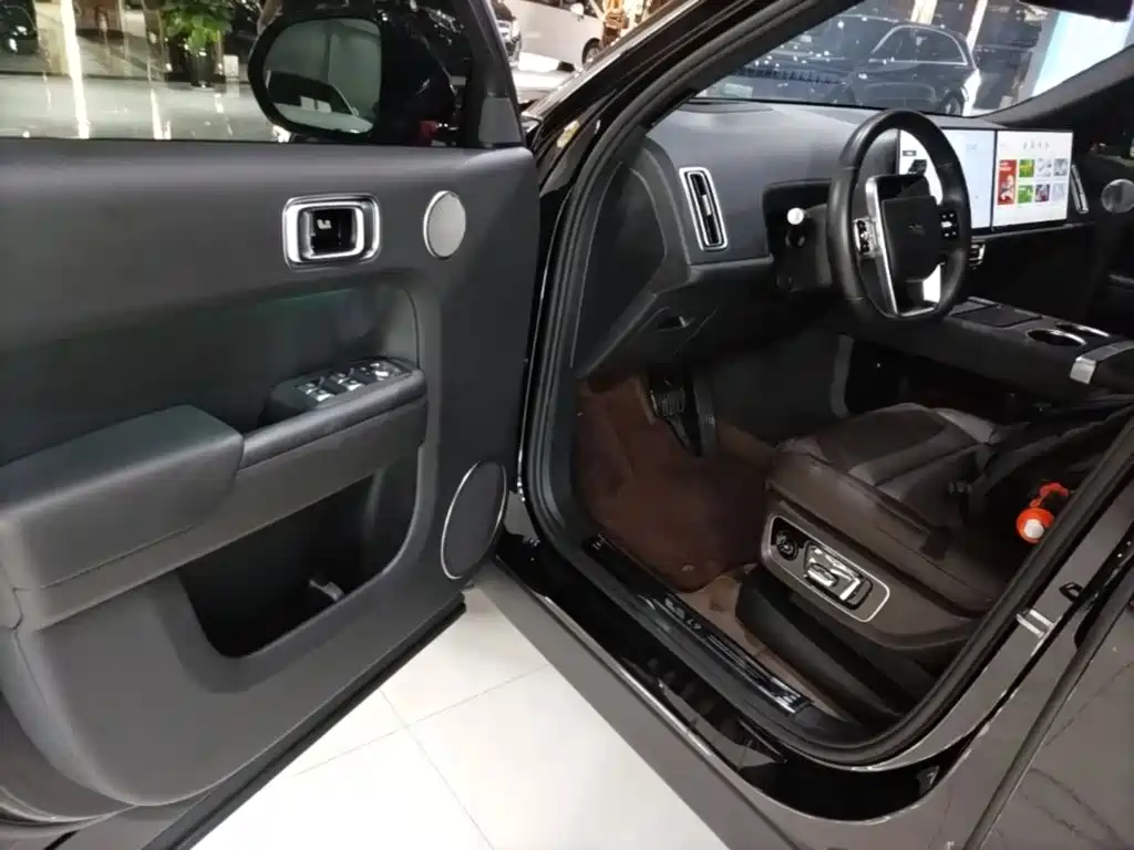 Li Auto Li L9 — миниатюра 16