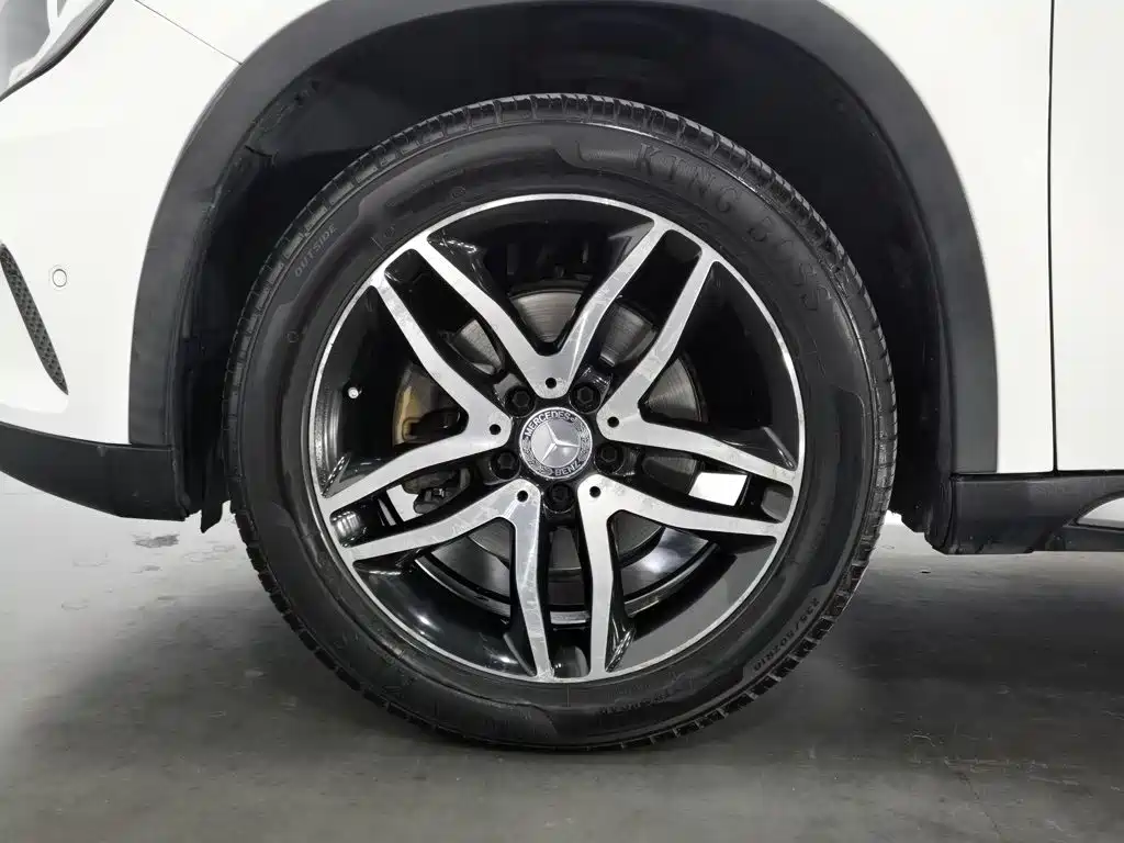 Mercedes-Benz GLA — миниатюра 17
