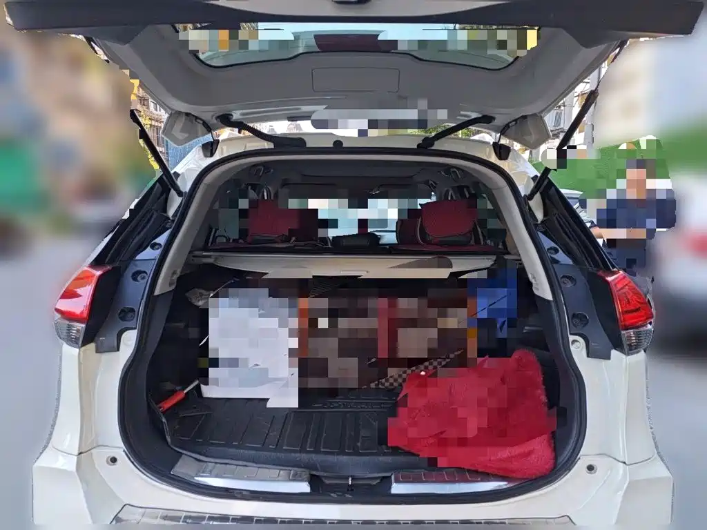Nissan X-Trail — миниатюра 20