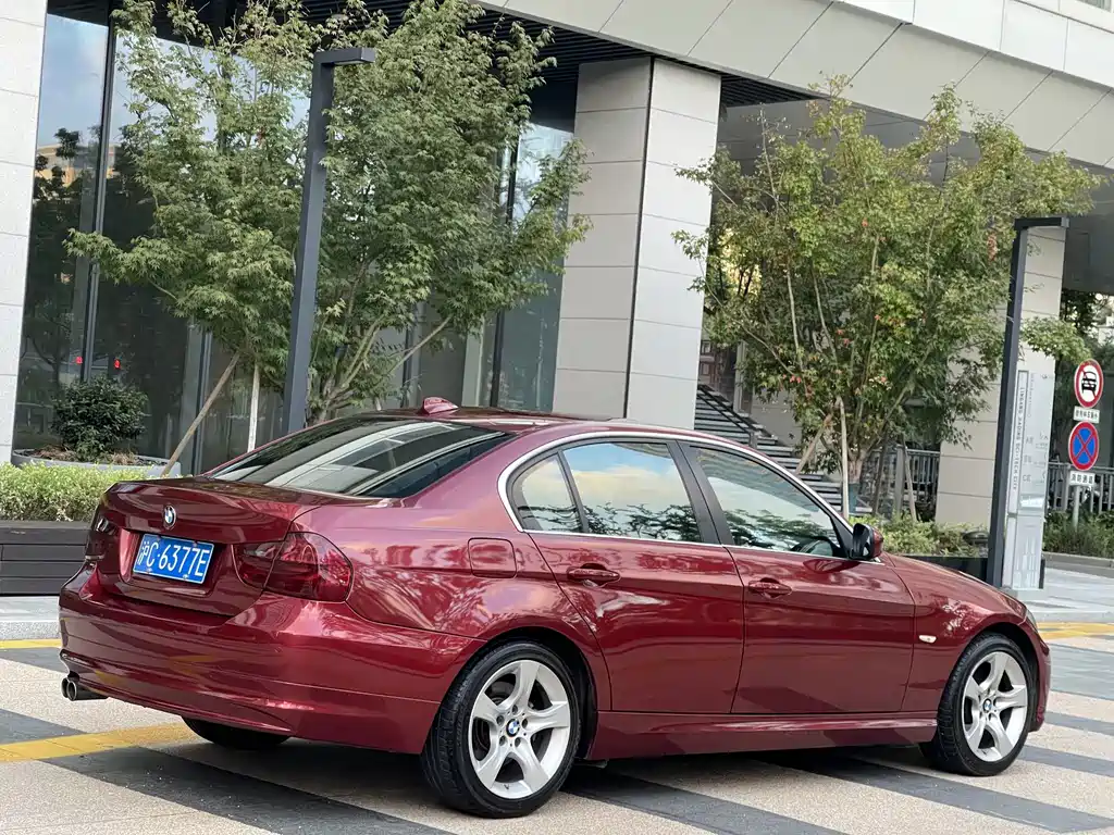 BMW 3 Series (Import) — миниатюра 4