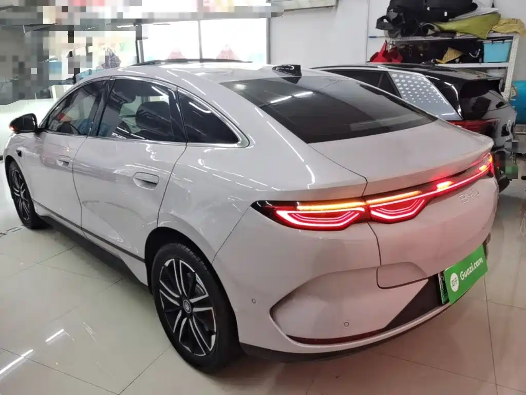 BYD Qin L — миниатюра 5