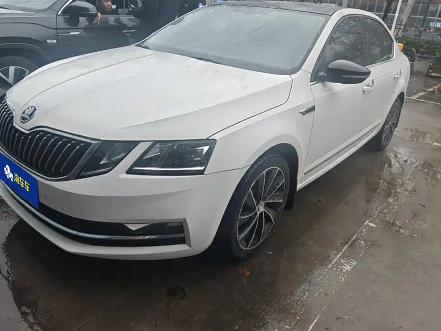 SKODA OCTAVIA