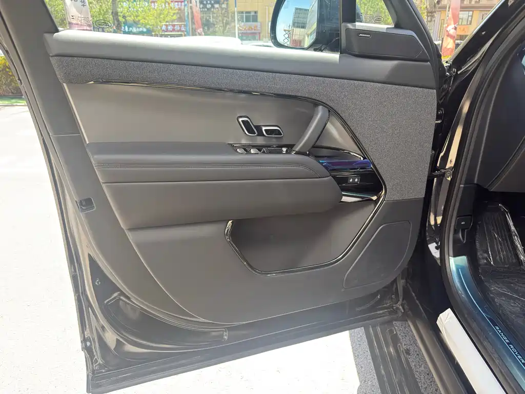 Land Rover Range Rover Sport 2025 360PS S