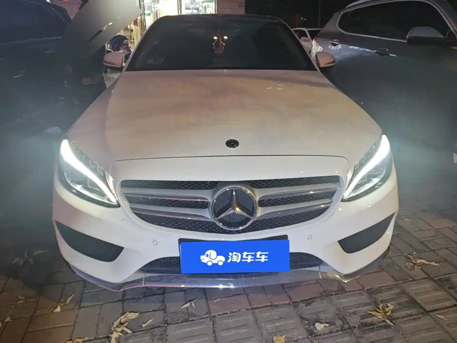 Mercedes-Benz C-Class — миниатюра 2