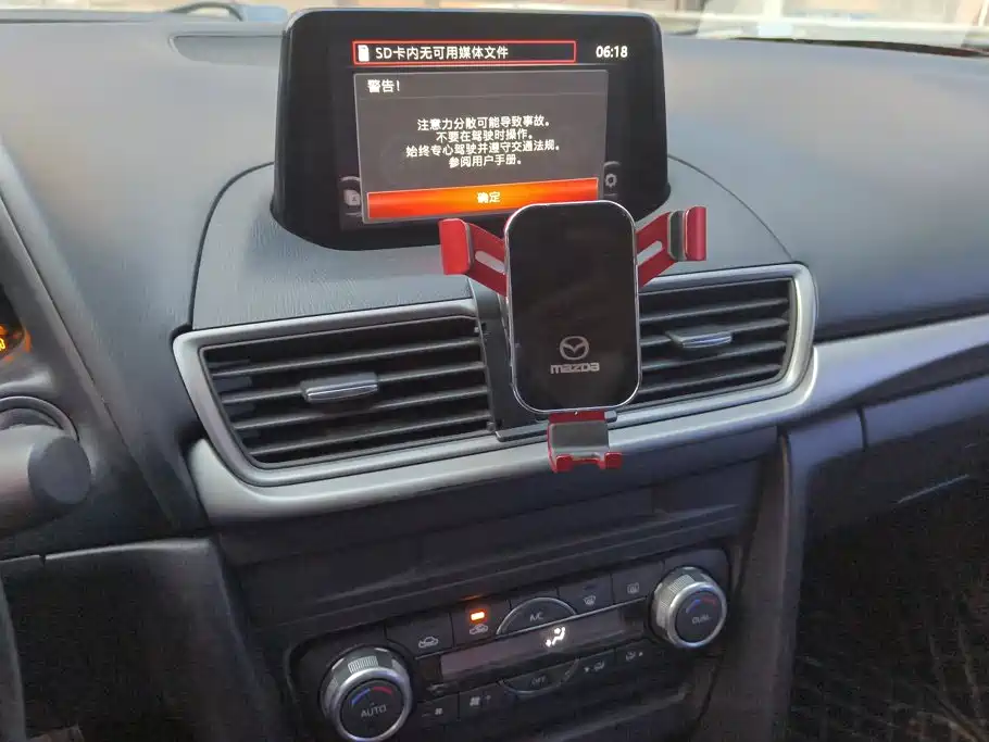 Mazda 3 Axela — миниатюра 13