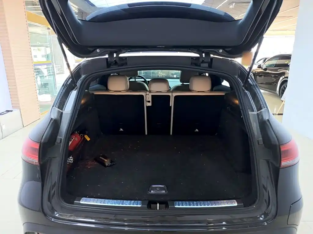 Mercedes-Benz EQC — миниатюра 19