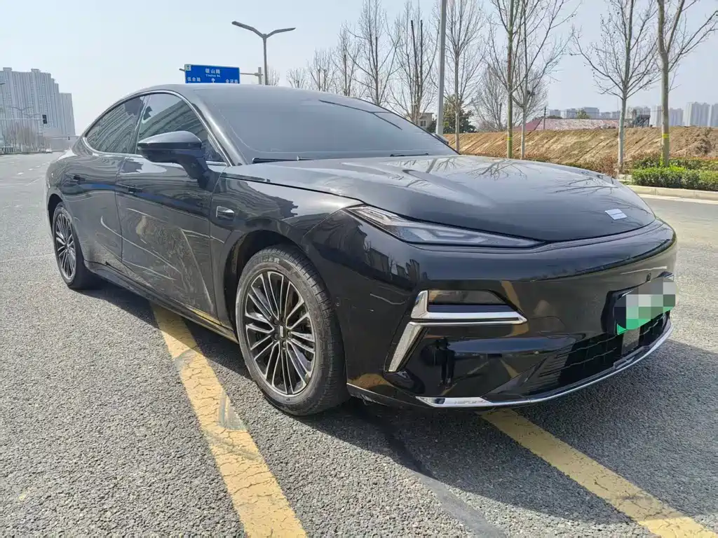 GEELY GALAXY GALAXY SPARKLE 8