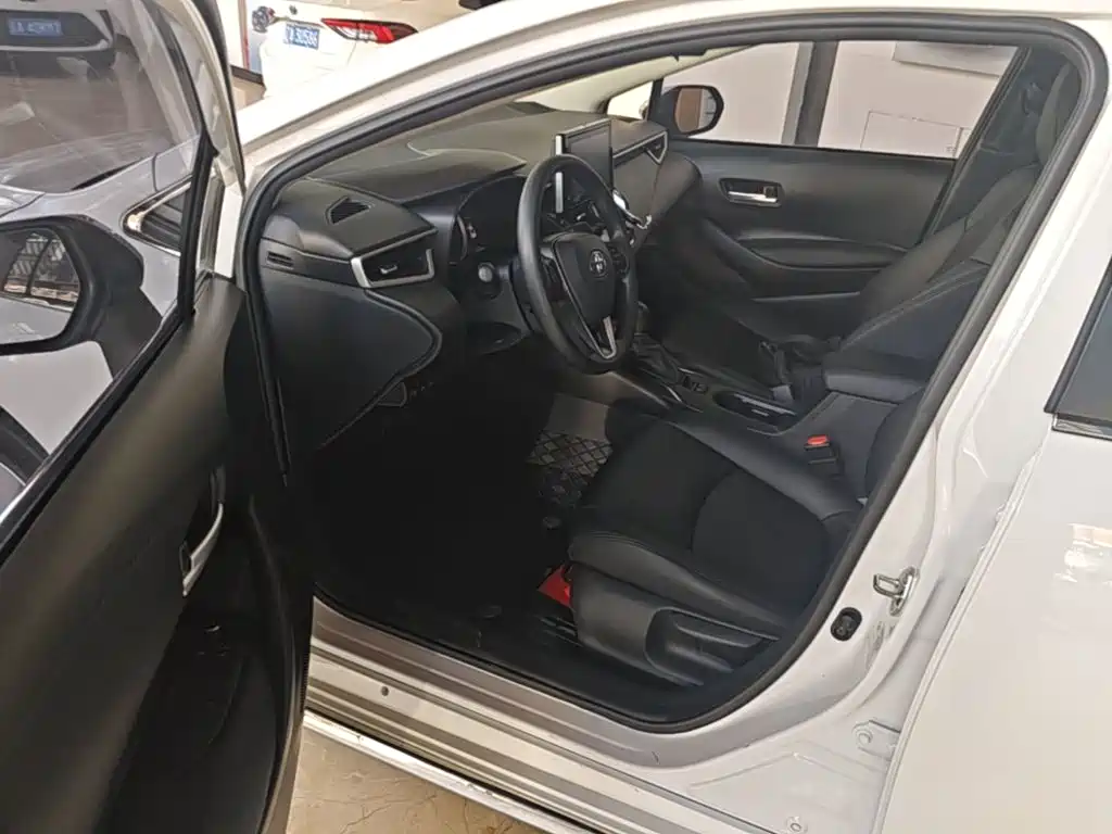 Toyota Corolla — миниатюра 16