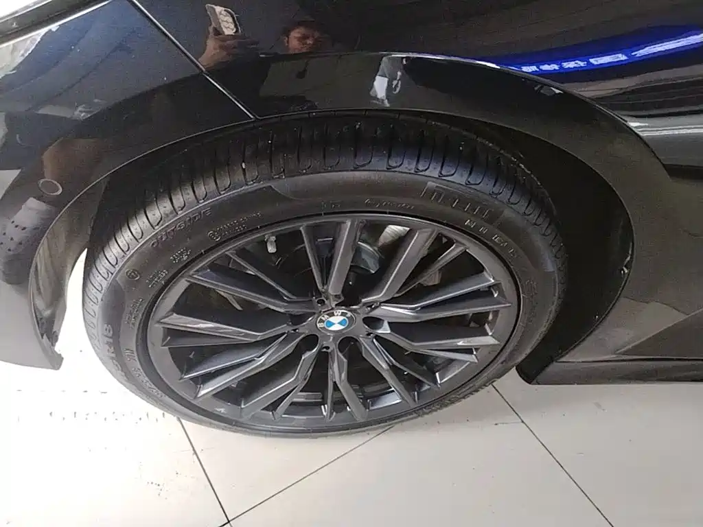 BMW 3 Series — миниатюра 23