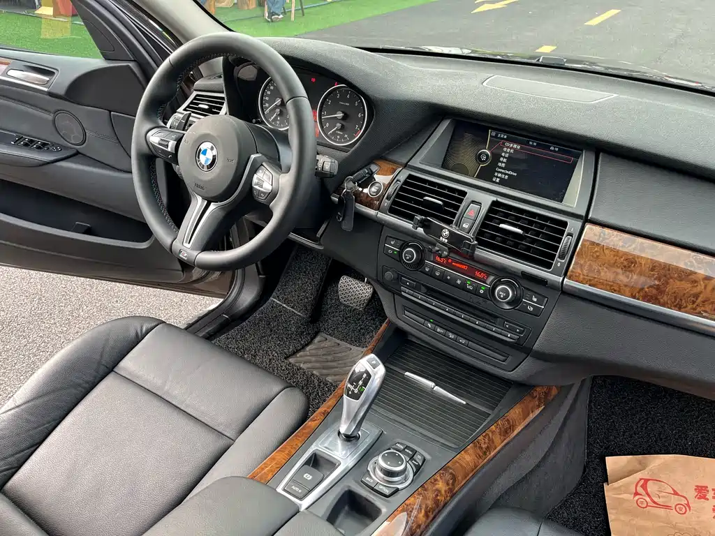 BMW X5 (Import) — миниатюра 20