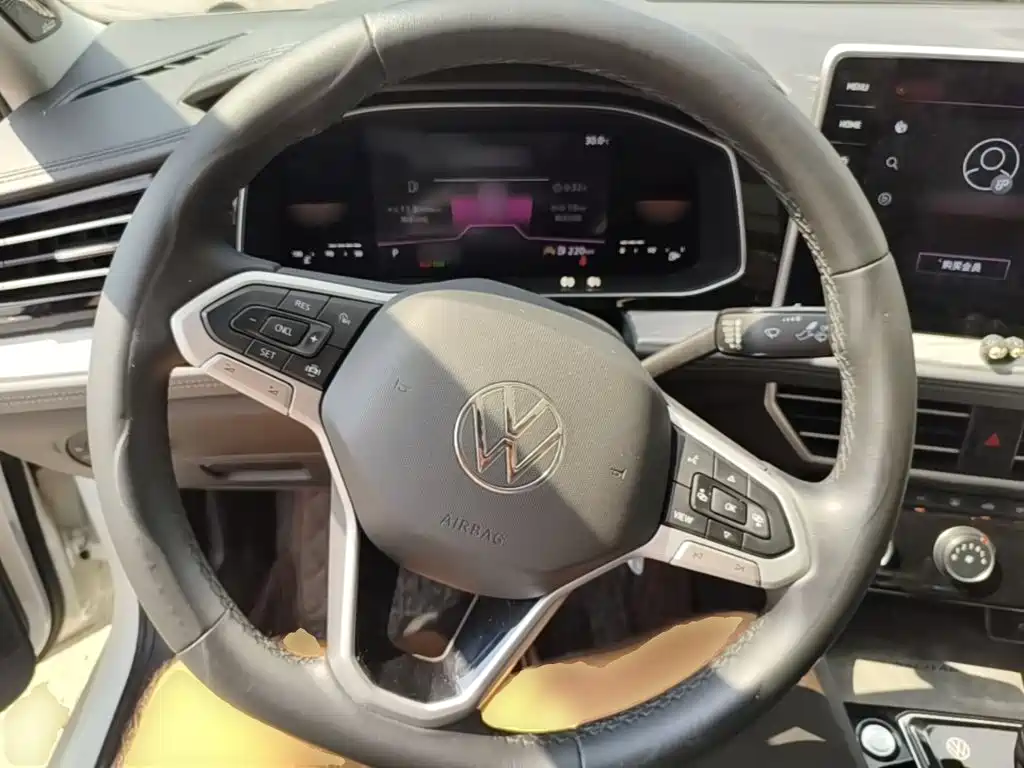 Volkswagen Sagitar — миниатюра 11