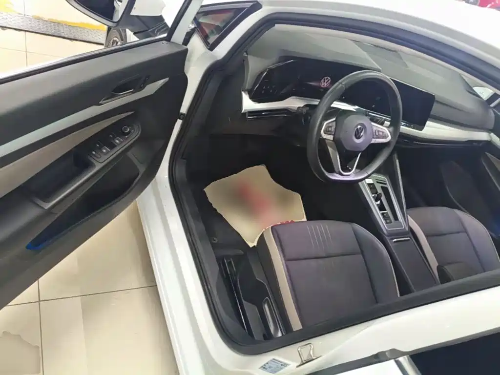 Volkswagen Golf — миниатюра 16